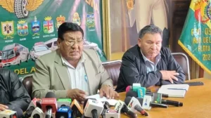 Choferes evalúan paro de 24 horas y mantienen pedido de abrogar el DS 57/16