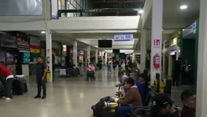 Terminal Bimodal suspende salidas hacia Beni y Cochabamba por bloqueos