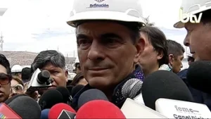 Paz pide investigar explosiones en Viacha como un posible atentado y cuestiona a Lara