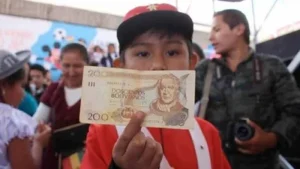 Bono Juancito Pinto 2026 sube a Bs 300 y prevé incorporar cobro digital