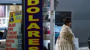 Nueva metodología del dólar y menor liquidez podrían generar cambios en créditos bancarios