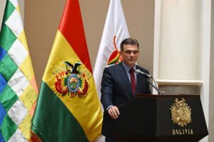 Paz reúne a su Gabinete para evaluar gestiones internacionales y situación del país