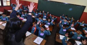 Chuquisaca propone extender las clases hasta el 15 de diciembre para completar el calendario escolar