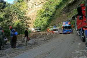 ABC cierra temporalmente un tramo de la ruta a los Valles Cruceños