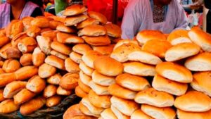 Panificadores de Sucre fijan el precio del pan de batalla en Bs 0,75