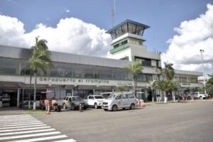 Pilotos reportan suspensión temporal de Avgas en el aeropuerto El Trompillo