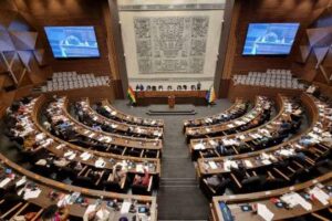 Diputados debaten crédito de $us 1.900 millones acordado con el FMI