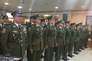 Policía Boliviana renueva comandancias departamentales y direcciones nacionales