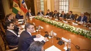 Bolivia y Chile impulsan proyecto de fibra óptica para mejorar la conexión a internet