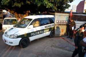 Policía aprehende a un extranjero investigado por la muerte de Johan Guzmán en Santa Cruz