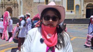 Estudiantes de Medicina promueven la prevención del cáncer de mama