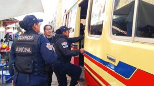 Sucre: Alcaldía advierte con retirar permisos a micros que cobren tarifas superiores