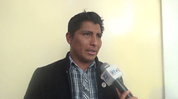 MILTON HUAYLLA CALLAHUARA – ALCALDE DEL MUNICIPIO DE SANTUARIO DE QUILLACAS. Foto. RTvU