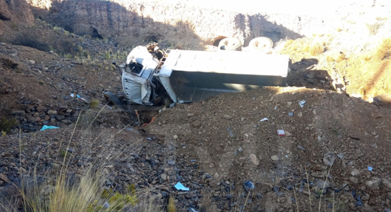 Conductor de volqueta perdió la vida.
Foto: RTvU.