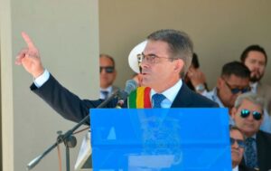 Presidente Rodrigo Paz alerta sobre amenazas del crimen organizado a la democracia boliviana