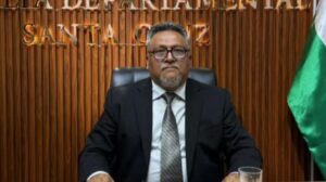 Aprehenden a Luis Montaño tras asumir como fiscal general interino
