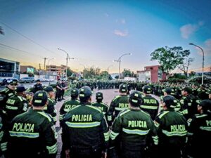 Policía despliega efectivos en carreteras ante marcha anunciada por sectores evistas